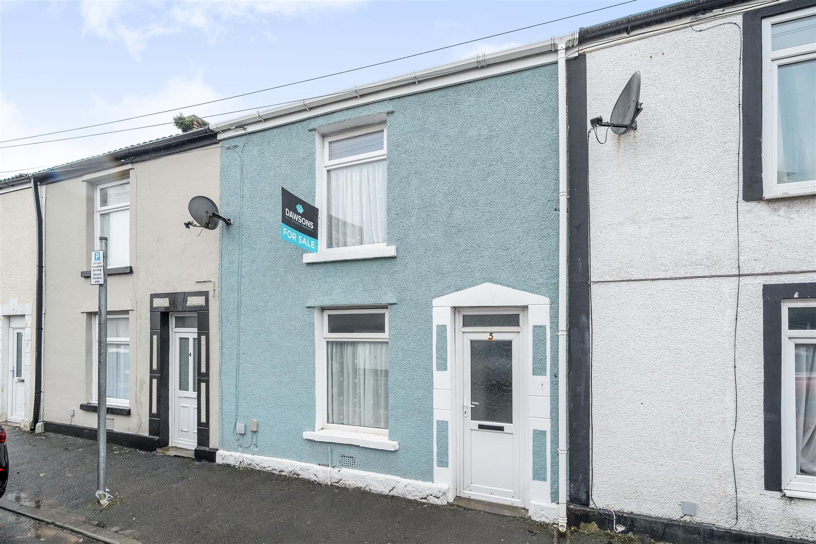 Burrows Road, Sandfields, Swansea, SA1 3TT